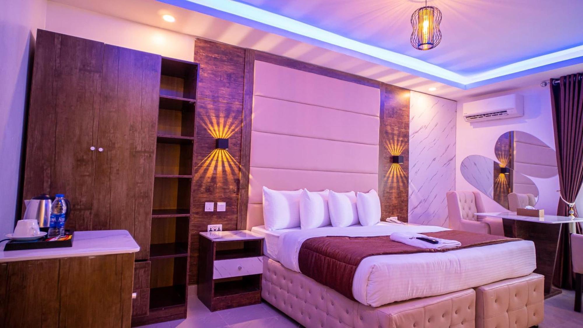 Hotel Presken Ikoyi 3*